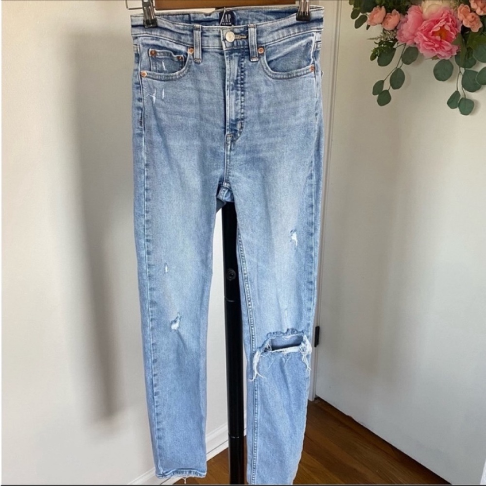 GAP Cigarette Light Wash Distressed Jeans